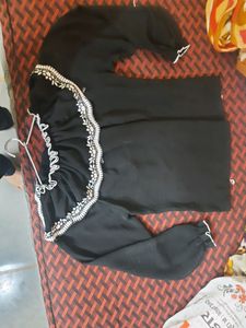 Black Crop Top