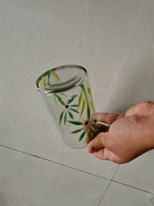 Unusebla 1 Jug N 6 Glass Set