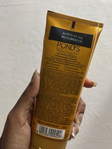 Pond&#39;s Sunscreen SPF 55