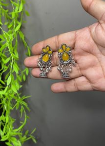 combo of 2 pretty Earrings