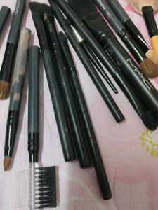 Makeup Brush Set