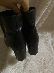 ELLE Leather Black Ankle Boots