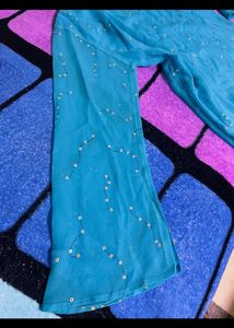 Beautiful Blue Long Sleeves Top 🩵