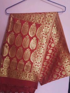 Red &amp; Gold Banarasi Silk Blend Dupatta