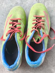 Used Lime Green Sports Shoes