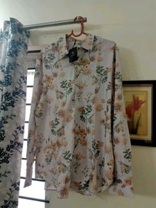 NEW RARE RABBIT Floral Print Shirt