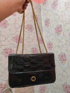 🖤Caprese Black Slingbag