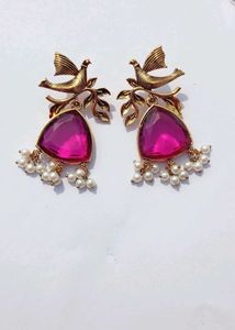 SALE🎄🎅🆕Bird & Gemstone Statement Earrings