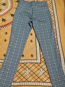 Plaid High-Waisted Trousers