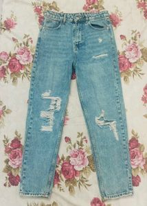 Ripped High-Waisted Jeans