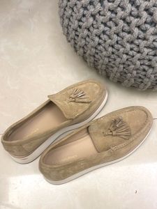 Stylish Tan Loafers, size 38