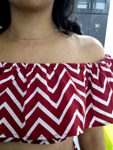 Off Shouldered Co-ord Set For The Beachhh Vibes✨️