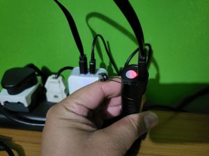 very compact rechargeable torch