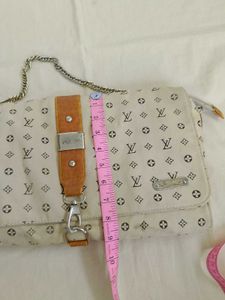 Louis Vuitton (Envelope) No Code