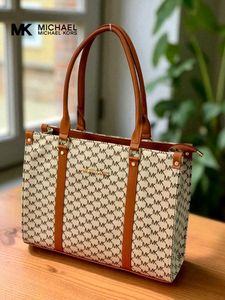 MK LARGE TOTE + LAPTOP BAG CLASSY LOOK@SALE