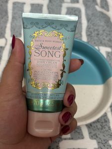 Bath And Body Works Sweetest Song Cream