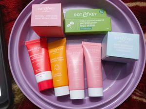 (Pack of 7) Dot &amp; Key Skincare Set