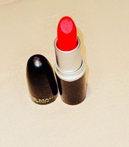 Cos MAC Retro Matte Lipstick
