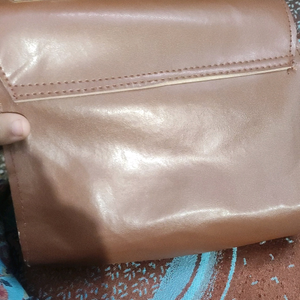 sling  purse.