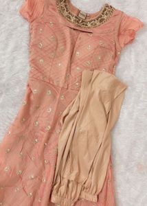 Elegant Peach Gown Set
