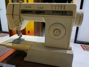 Singer Machine For All Your Fashion Designer Needs