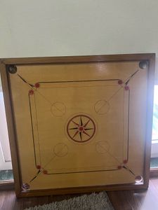 Carrom Board Game