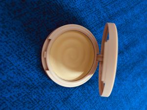 MyGLAMM K.Play Compact