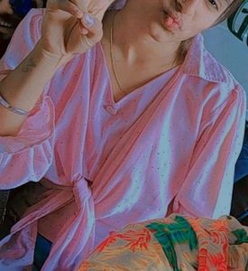Baby pink top