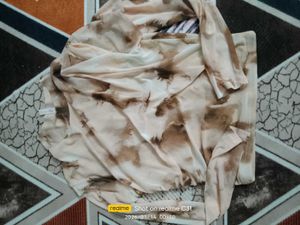 Brown Tie-Dye Pattern Top