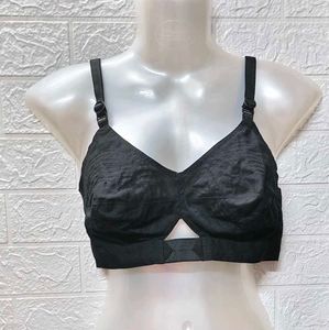 Size 40 Combo Black And White Bra Fixed Price