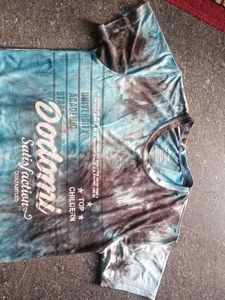 T-Shirt(XL) With Good Condition