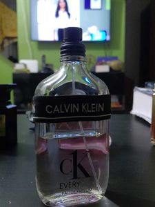 Calvin Klein EVERYONE EDP- Decant.
