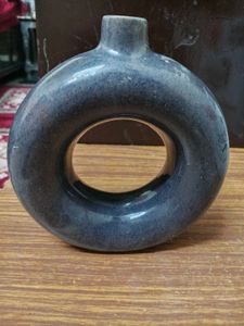 Modern Donut Vase