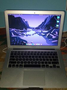 MacBook 2017 Montery 12.7 Ping Me On 95188-95476