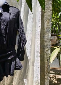 CUTE BLACK LONG TOP