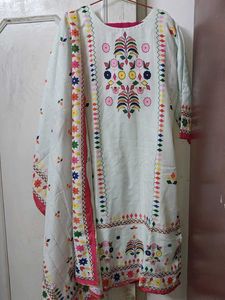 Festive Embroidered White Kurta Set