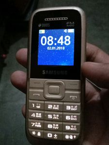 Samsung Keypad Phone