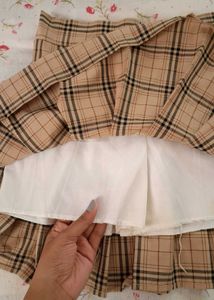Pleated Brown Mini Skirt
