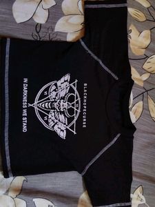 Black small Ptete top for women