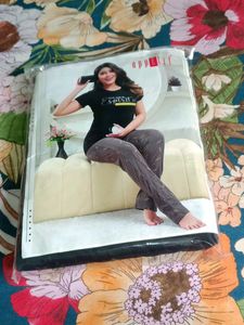 XL Graphic Pure Cotton Night Suit For Women
