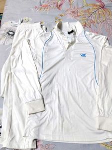 Men's T-Shirt & Track Pant Set (Cricket Kit)