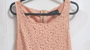 Beautiful Short Dress With Back Zip