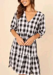 Black And White Checks Top🍸