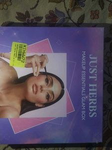 Just Herbs Makeup Essentials Glam Box