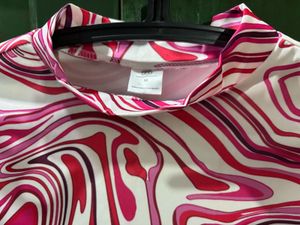 Abstract Print Crop Top
