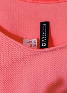 H&amp;M Crop Top