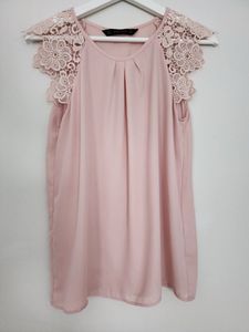 ZARA PINK LACE EMBROIDERY DETAIL SLEEVES LIGHT