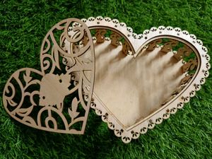 Love Shape Box