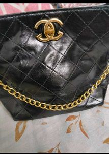 Chanel Black Leather Shoulder Bag