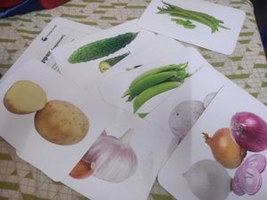 Hungry Brain Vegetables Flash Cards